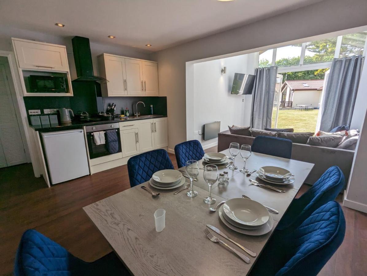 Kinetic Stays - Serenity Holiday Cottages Sidmouth Bagian luar foto